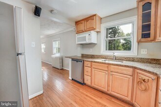 3325 20th Rd N in Arlington, VA - Building Photo - Building Photo