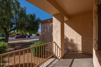 15224 W Desert Hills Dr in Surprise, AZ - Building Photo - Building Photo