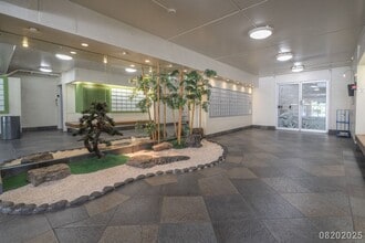 2029 Nuuanu Ave in Honolulu, HI - Building Photo - Building Photo
