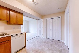 31 Middlebrook Dr in Cartersville, GA - Building Photo - Building Photo