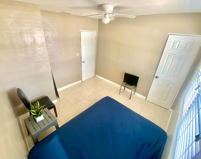 6514 34th Ave N in St. Petersburg, FL - Building Photo - Building Photo