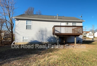 624 Meadow Brook Pl in Trenton, OH - Building Photo - Building Photo