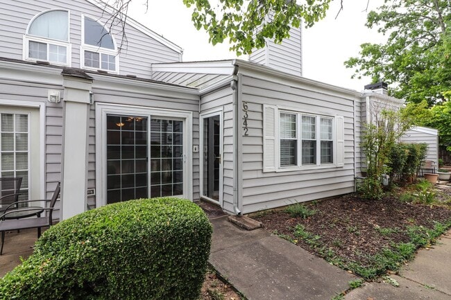 property at 6342 E 89th Pl