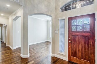 18744 Gibbons Dr in Dallas, TX - Building Photo - Building Photo