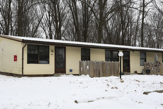 Concord Court Apartments in Norwalk, OH - Building Photo - Building Photo