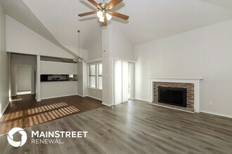 223 Rodeo Dr in Keller, TX - Foto de edificio - Building Photo