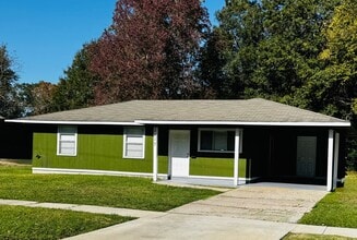 3617 Clayton Dr in Baton Rouge, LA - Building Photo - Building Photo