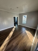 160 E Elgie St in Beaumont, TX - Building Photo - Building Photo