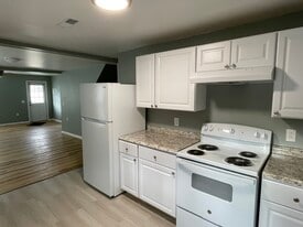 115 Cruger St, Unit 115 in Bath, NY - Building Photo