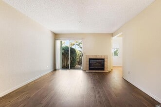 7 Meridian Cir in Rohnert Park, CA - Building Photo - Building Photo