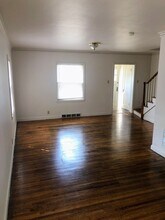 2617 Hunt St in Ames, IA - Foto de edificio - Building Photo