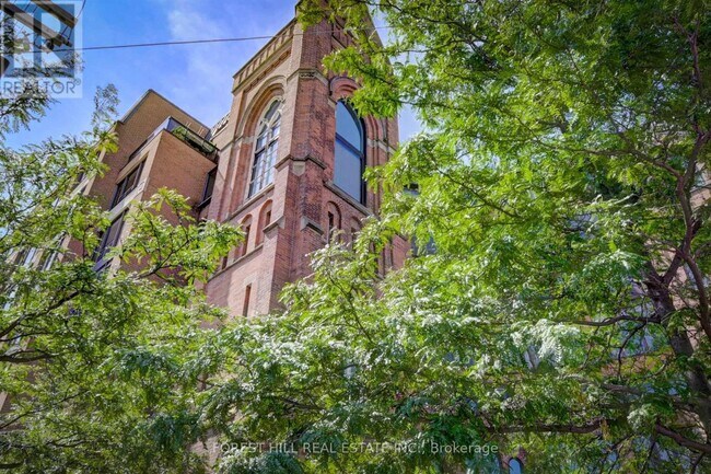 456 College St in Toronto, ON - Building Photo - Building Photo