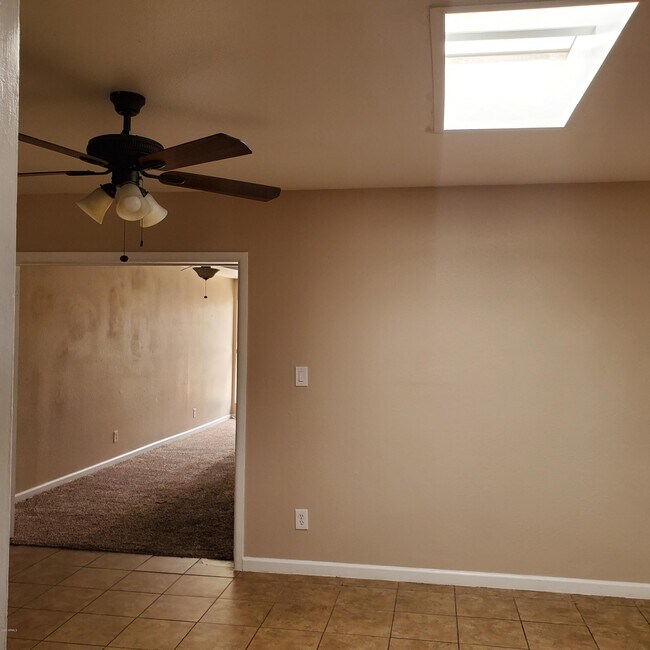 1719 E Gaylon Dr in Tempe, AZ - Building Photo - Building Photo