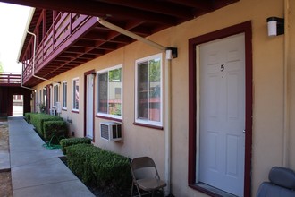 Cantalier Street in Sacramento, CA - Building Photo - Building Photo