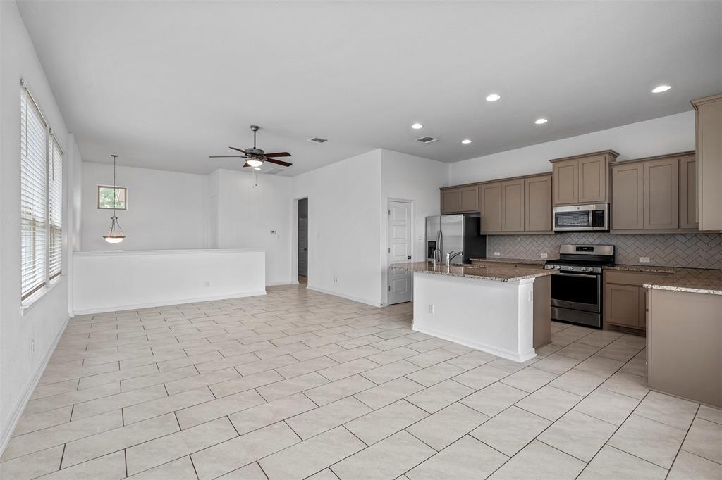 18005 Pomelo Ln in Pflugerville, TX - Building Photo