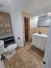 219 S 17th Ave in Hollywood, FL - Building Photo - Building Photo