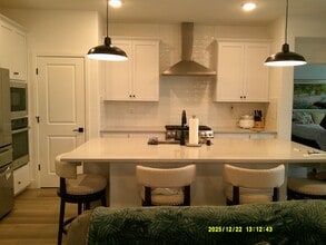 2255 Lark Way in Dixon, CA - Building Photo - Building Photo