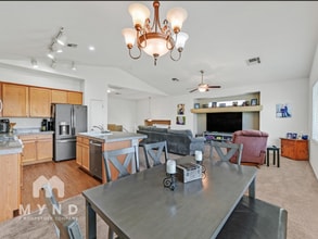 9105 White Eyes Ave in Las Vegas, NV - Building Photo - Building Photo