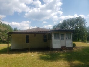 3267 US Hwy 27 in Carrollton, GA - Building Photo - Building Photo