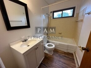 2155 S 102nd St in West Allis, WI - Building Photo - Building Photo