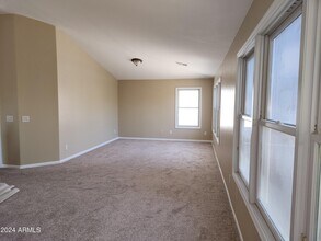 2303 E La Salle St in Phoenix, AZ - Building Photo - Building Photo