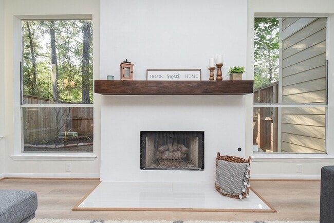 134 N Magnolia Pond Pl in Spring, TX - Foto de edificio - Building Photo