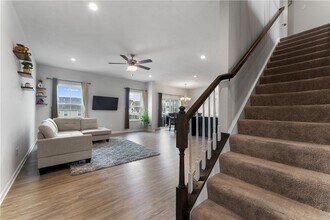 5103 Spruce Rd in Gibsonia, PA - Foto de edificio - Building Photo