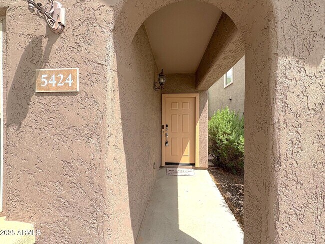 5424 W Hobby Horse Dr in Phoenix, AZ - Building Photo - Building Photo