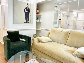 11874 Sunrise Valley Dr in Reston, VA - Building Photo - Building Photo