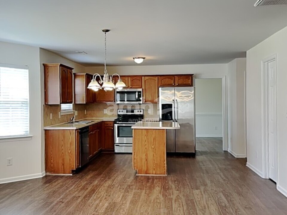 11240 Anna Rose Rd in Charlotte, NC - Building Photo