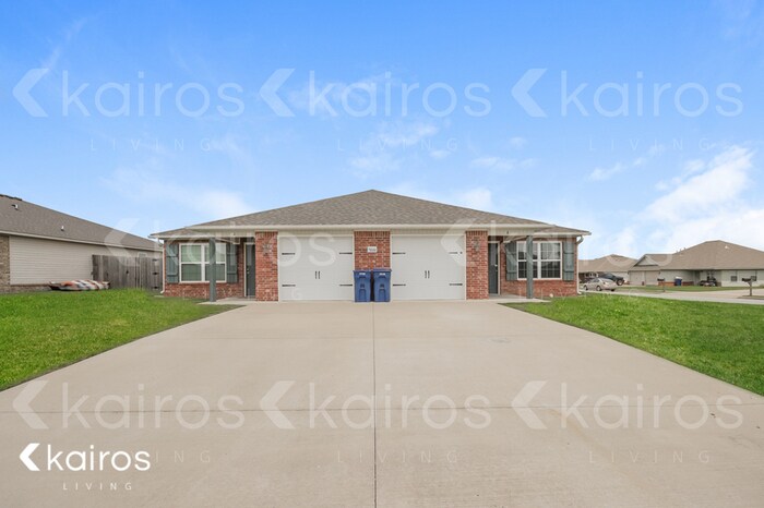 5000 Thomas St Photo