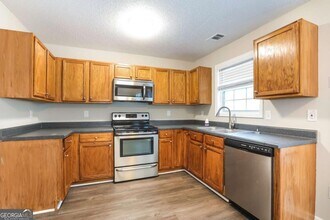6961 Mahonia Pl in Stonecrest, GA - Building Photo - Building Photo