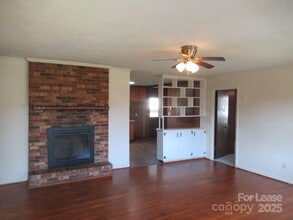 2084 Shuford Rd in Lincolnton, NC - Building Photo - Building Photo