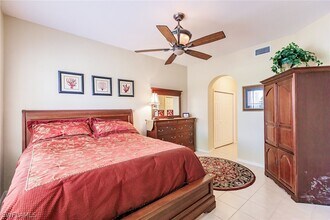 6821 Sterling Greens Dr in Naples, FL - Building Photo - Building Photo