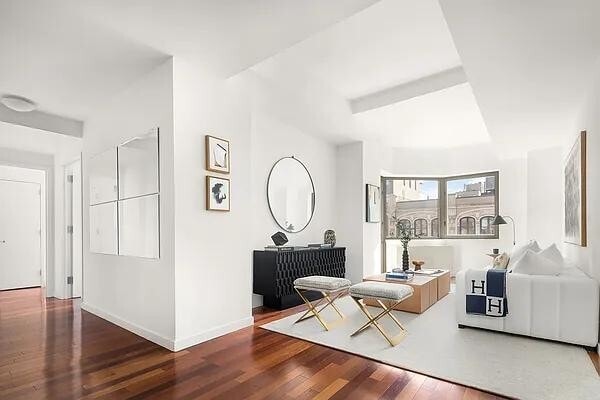 121 E 23rd St in New York, NY - Foto de edificio - Building Photo