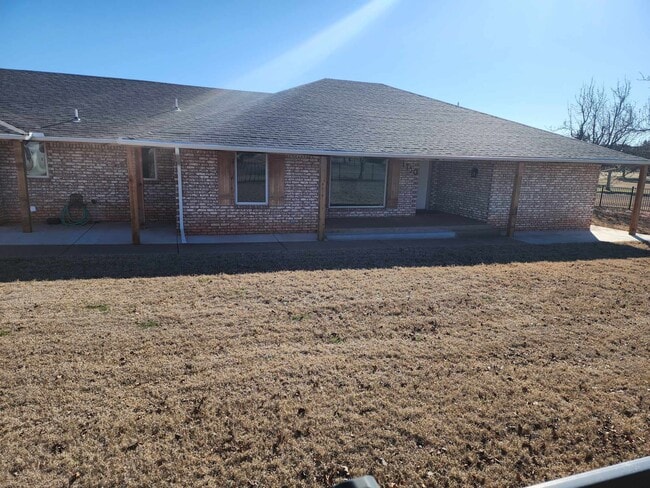 property at 1750 S May Ave