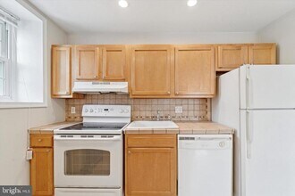 3505 Bowman St in Philadelphia, PA - Building Photo - Building Photo