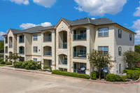 Franklin Apartments in Houston, TX - Building Photo - Building Photo