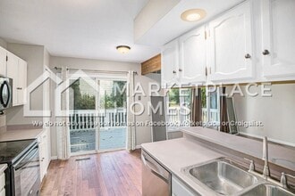 2341 Graystone Dr in Okemos, MI - Building Photo - Building Photo