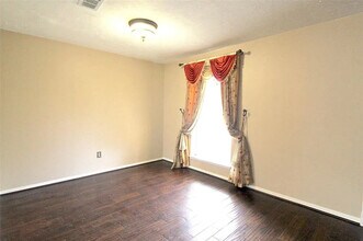 2835 Cotton Stock Dr in Sugar Land, TX - Building Photo - Building Photo