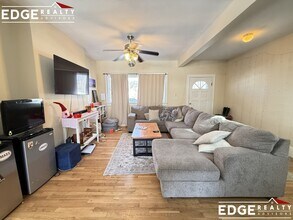 12 Woodmont St in Boston, MA - Building Photo - Building Photo