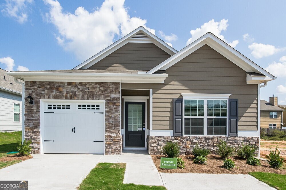 109 Howard Ave in Cartersville, GA - Building Photo