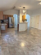 17210 Valemist Ct in Houston, TX - Foto de edificio - Building Photo