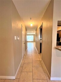 2146 Hazlitt Dr photo'