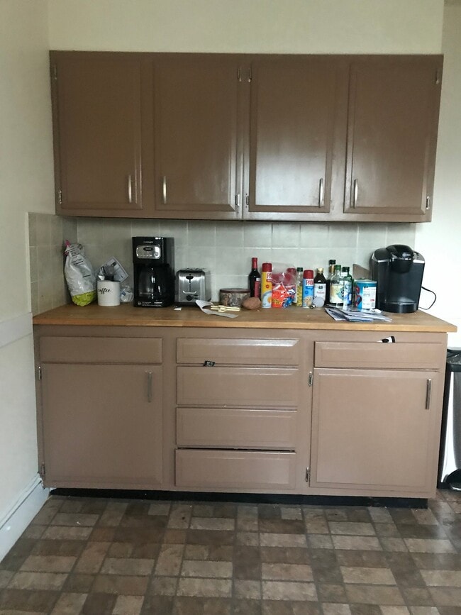 228 Washington St photo'