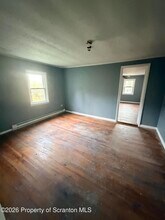 3122 S Main St in Wilkes-Barre, PA - Building Photo - Building Photo