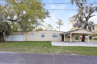 2611 Lowes Pl in Jacksonville, FL - Building Photo