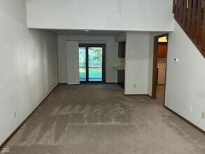 1131 Anthony Ct in Greenwood, IN - Building Photo - Building Photo