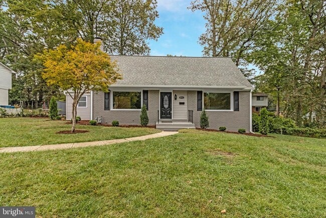 property at 5511 Callander Dr