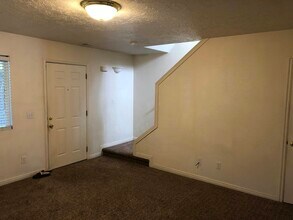 1175 S 200 W in Bountiful, UT - Building Photo - Building Photo